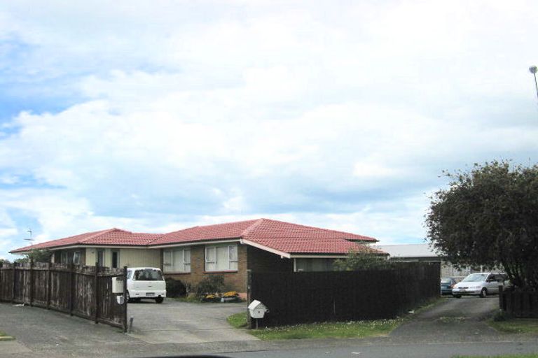 Photo of property in 9 Stella Place, Manurewa, Auckland, 2102