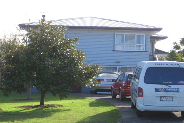Photo of property in 21 Patons Road, Howick, Auckland, 2014
