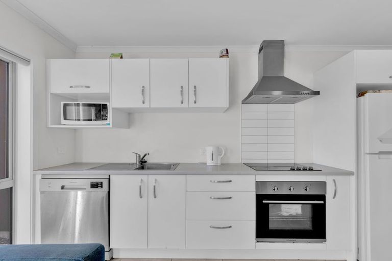 Photo of property in 1/113 Knighton Road, Hillcrest, Hamilton, 3216