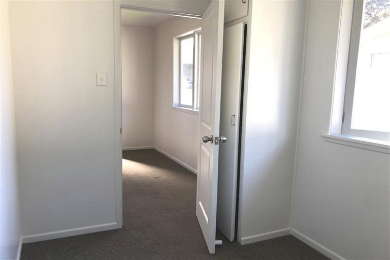 Photo of property in 2 Rydal Drive, Mount Wellington, Auckland, 1060