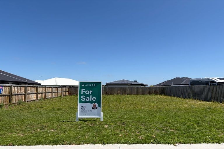 Photo of property in 24 Greig Crescent, Amberley, 7410