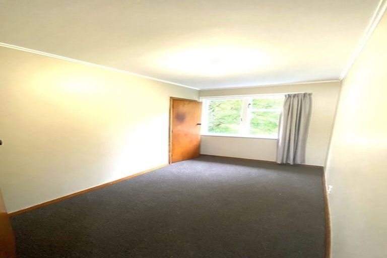 Photo of property in 69 Tremewan Street, Tawa, Wellington, 5028