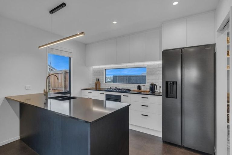 Photo of property in 177 Townsend Road, Rangiora, 7400