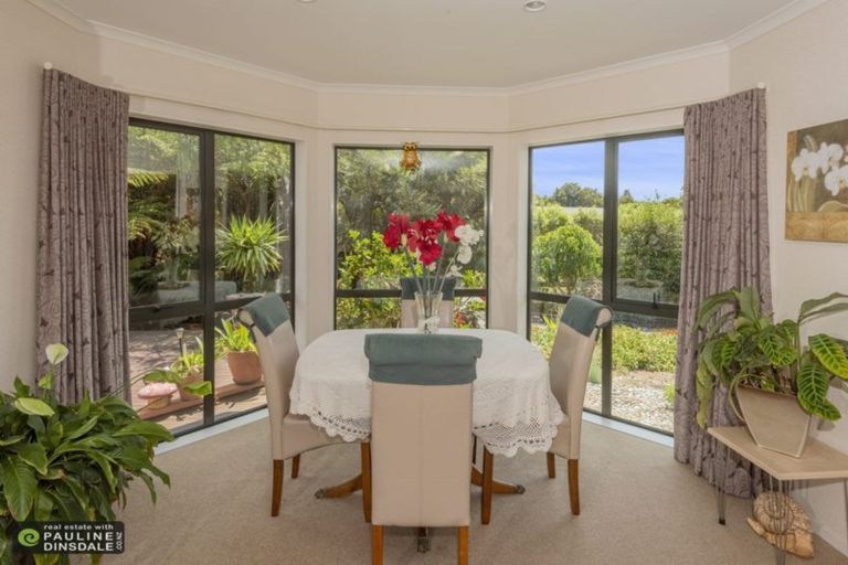 Photo of property in 12 Oakwood Rise, Ngararatunua, Whangarei, 0176