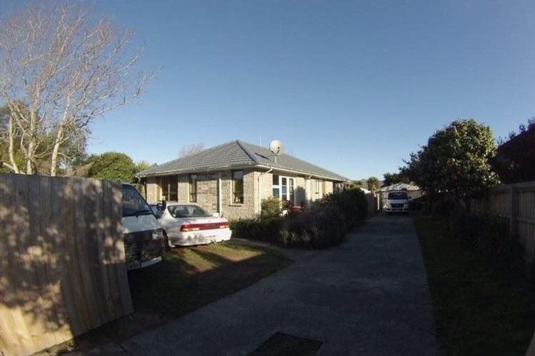 Photo of property in 8 Keighleys Road, Bromley, Christchurch, 8062