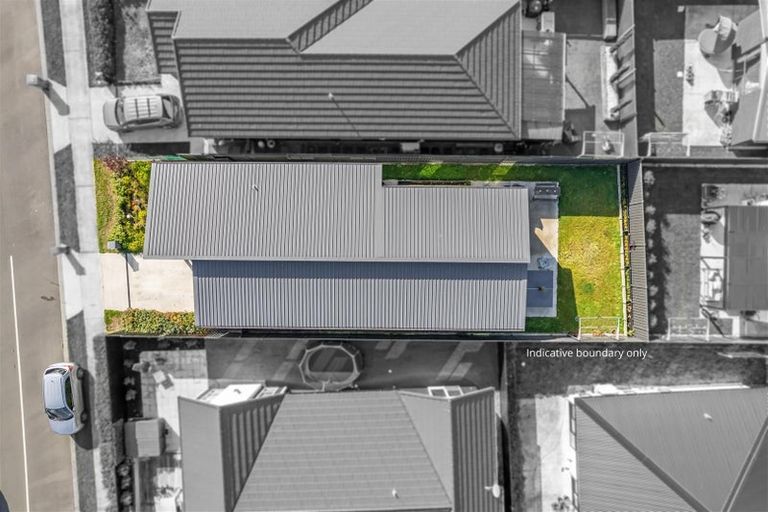 Photo of property in 2 Pattullo Crescent, Wallaceville, Upper Hutt, 5018