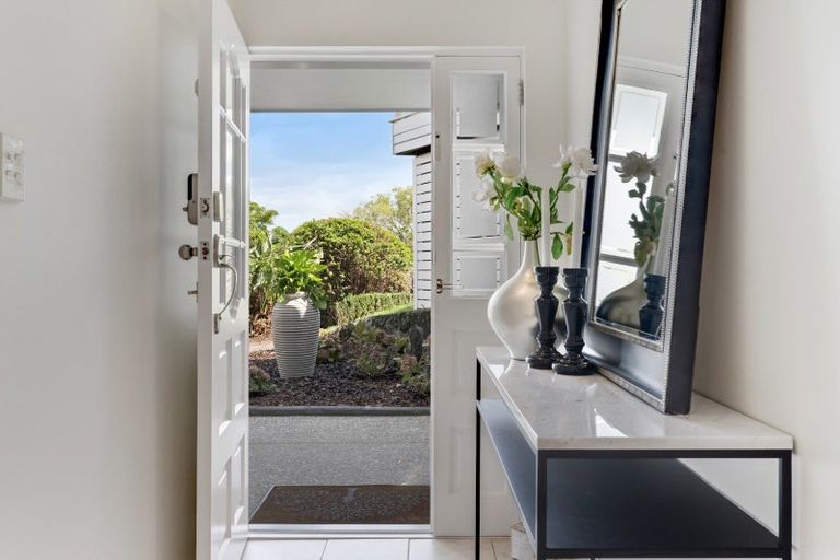 Photo of property in 4 Patros Place, Bucklands Beach, Auckland, 2012