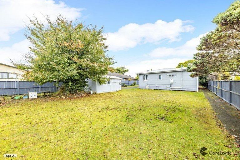 Photo of property in 18 Kayes Road, Pukekohe, 2120