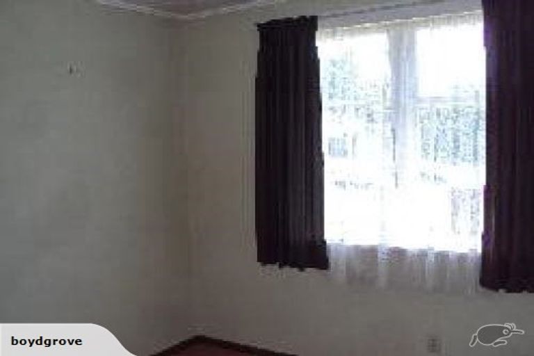 Photo of property in 5 Waldie Grove, Avalon, Lower Hutt, 5011