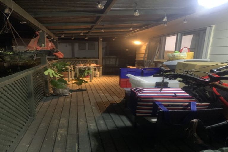 Photo of property in 106 Gills Road, Bucklands Beach, Auckland, 2014
