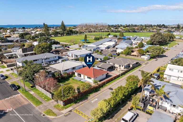 Photo of property in 12a Tui Street, Mount Maunganui, 3116