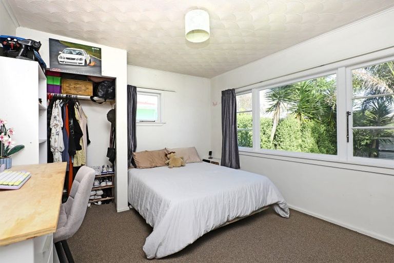 Photo of property in 61 Seddon Crescent, Marewa, Napier, 4110