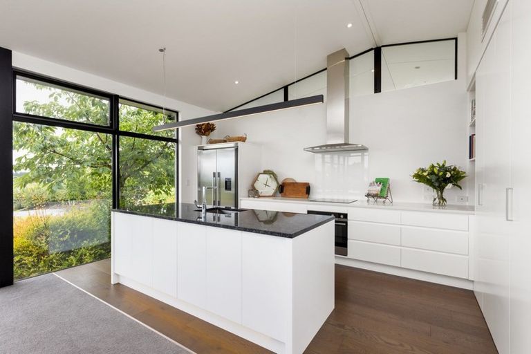 Photo of property in 2 Heipipi Drive, Eskdale, Napier, 4182