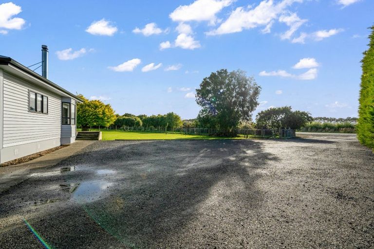 Photo of property in 23 Tussock Creek Grove Bush Road, Grove Bush, Invercargill, 9876