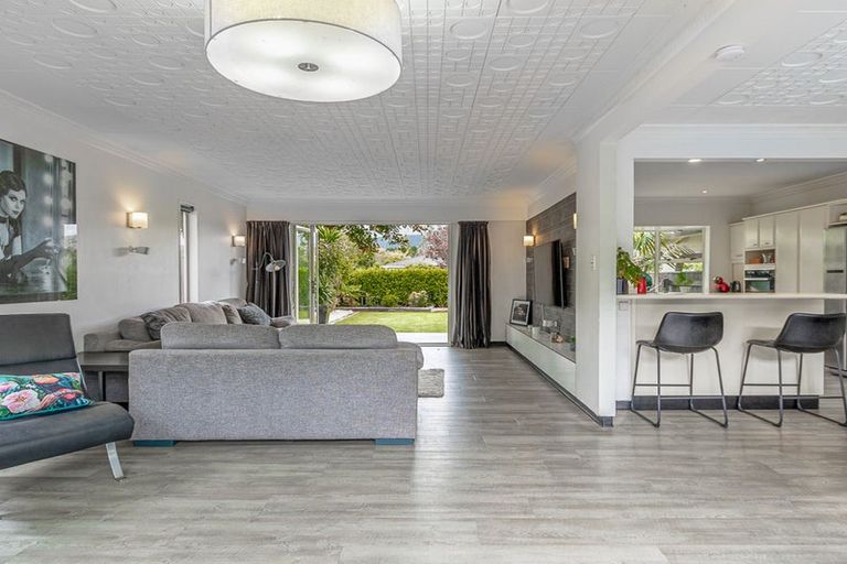 Photo of property in 103 Hillcrest Road, Raumati Beach, Paraparaumu, 5032