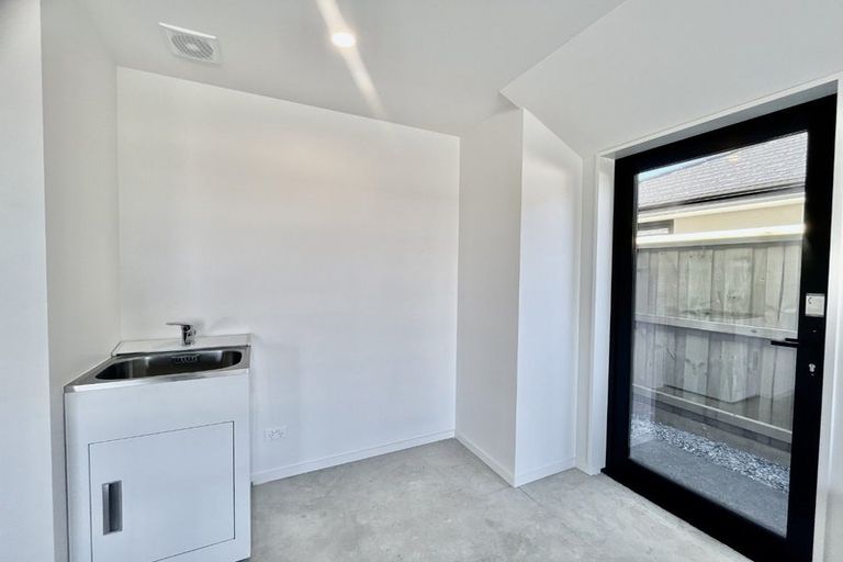 Photo of property in 8 Mehrtens Crescent, Woodend, 7691