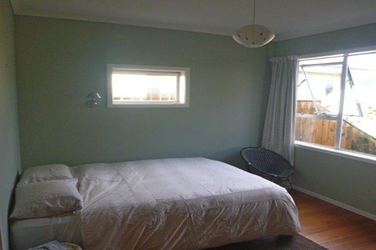 Photo of property in 14a Tirangi Road, Rongotai, Wellington, 6022