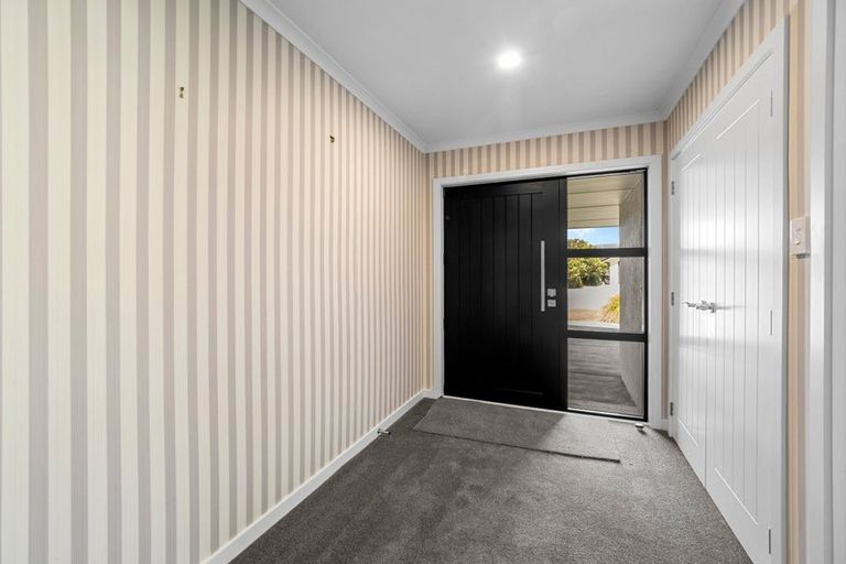 Photo of property in 2 Alton Place, Allenton, Ashburton, 7700