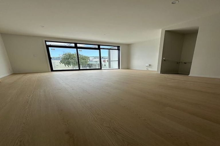 Photo of property in 4/1 Myrtle Street, Hutt Central, Lower Hutt, 5010