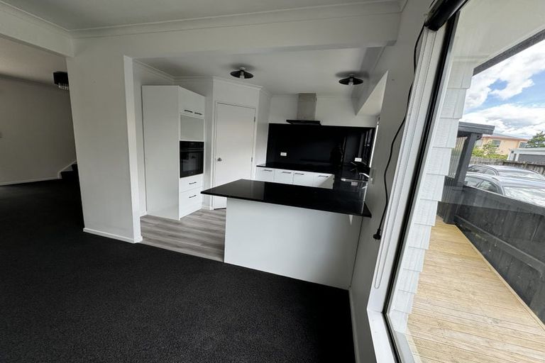 Photo of property in 21a Rimmington Drive, Hamilton Lake, Hamilton, 3204