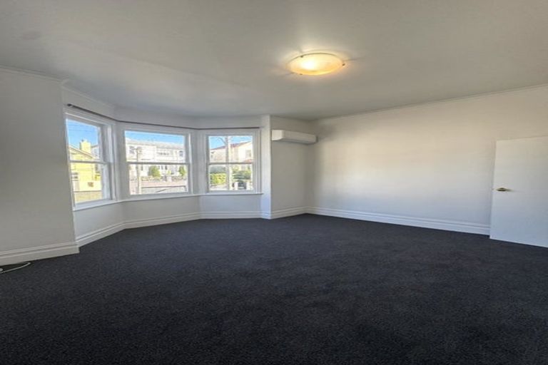 Photo of property in 63a Pirie Street, Mount Victoria, Wellington, 6011