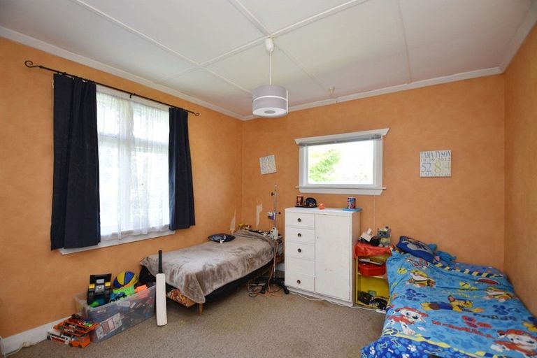 Photo of property in 77 Salford Street, Edendale, 9825