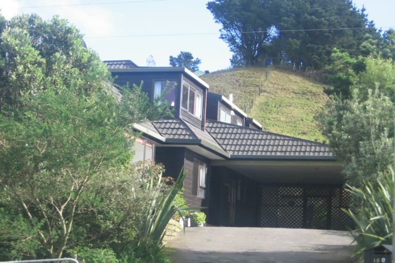 Photo of property in 16 Crestview Grove, Belmont, Lower Hutt, 5010