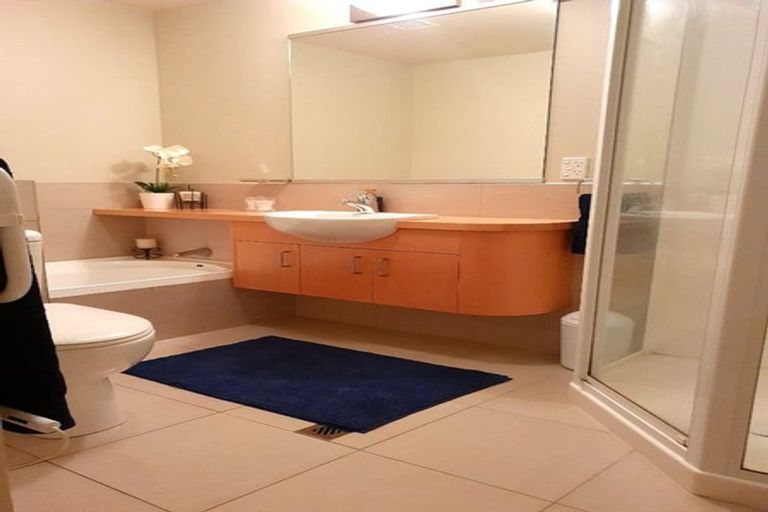 Photo of property in 2/1086 Papamoa Beach Road, Papamoa Beach, Papamoa, 3118