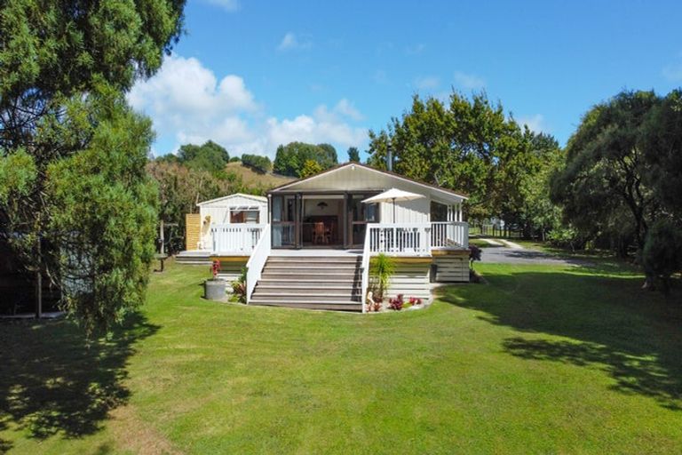 Photo of property in 359a Tukapa Street, Hurdon, New Plymouth, 4310