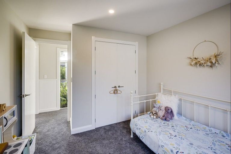 Photo of property in 22 Taruna Place, Havelock North, 4130