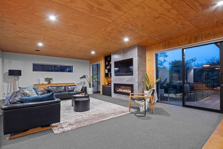 Photo of property in 22b Strowan Road, Strowan, Christchurch, 8052