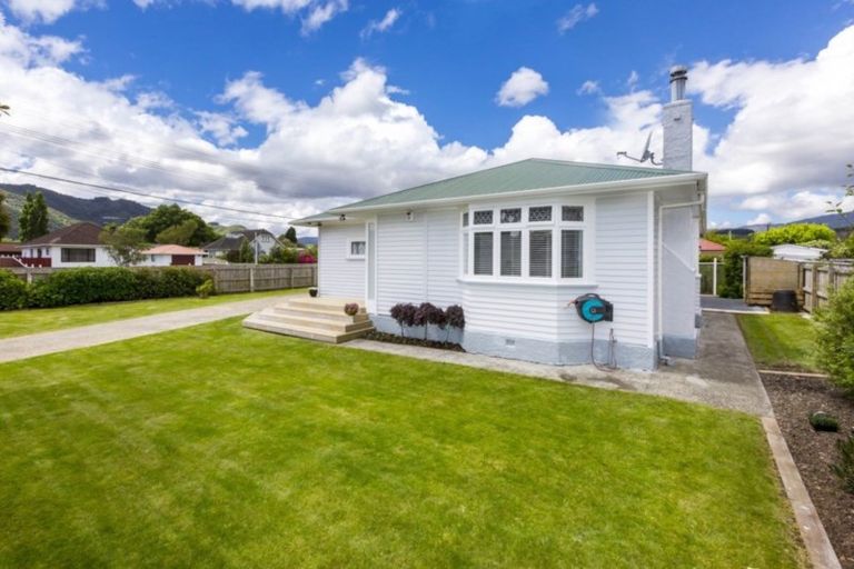 Photo of property in 1/50 King Street, Ebdentown, Upper Hutt, 5018