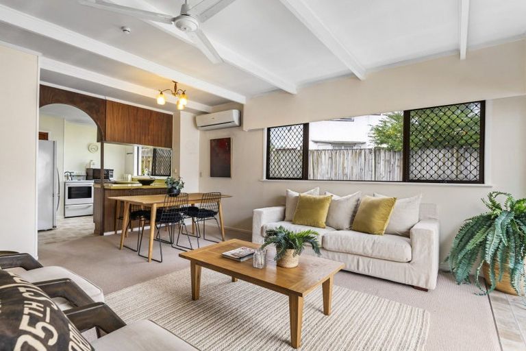 Photo of property in 3/31 Gardner Avenue, New Lynn, Auckland, 0600