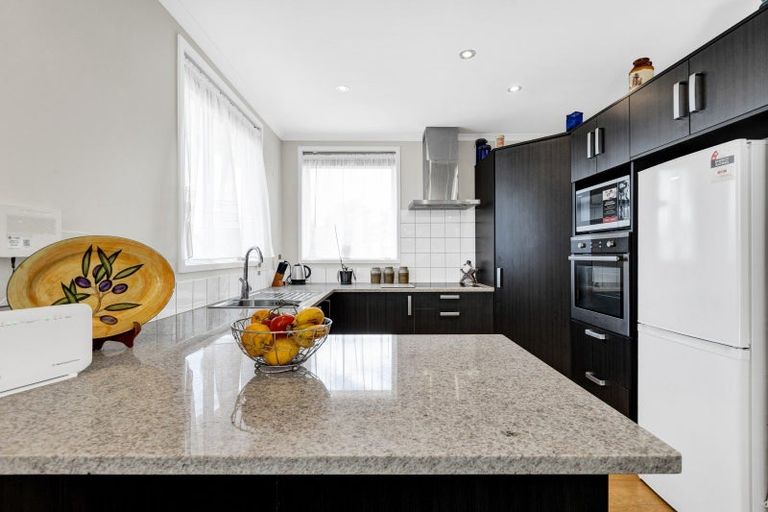 Photo of property in 57a Blake Street, Waitara, 4320