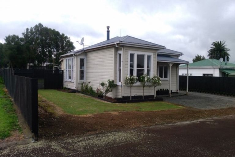 Photo of property in 13 Dublin Street, Dannevirke, 4930