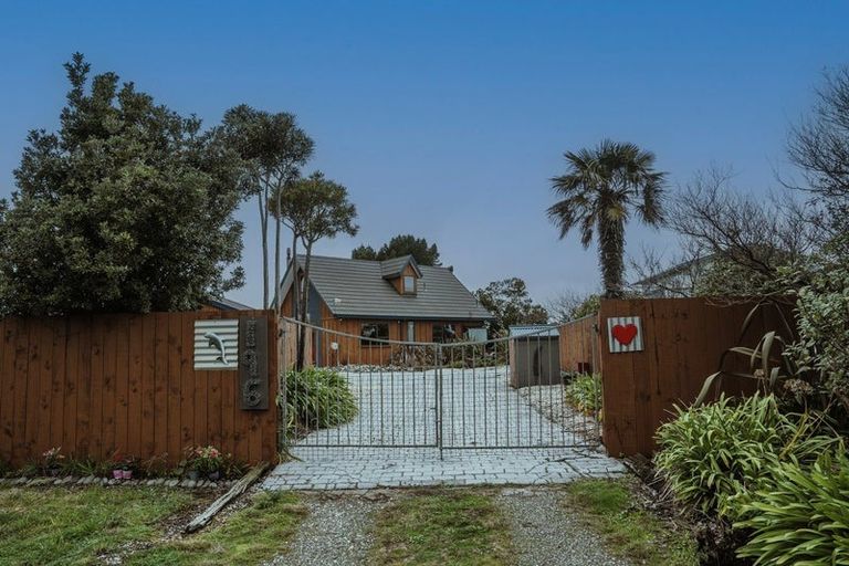 Photo of property in 196 Rarangi Beach Road, Rarangi, Blenheim, 7273