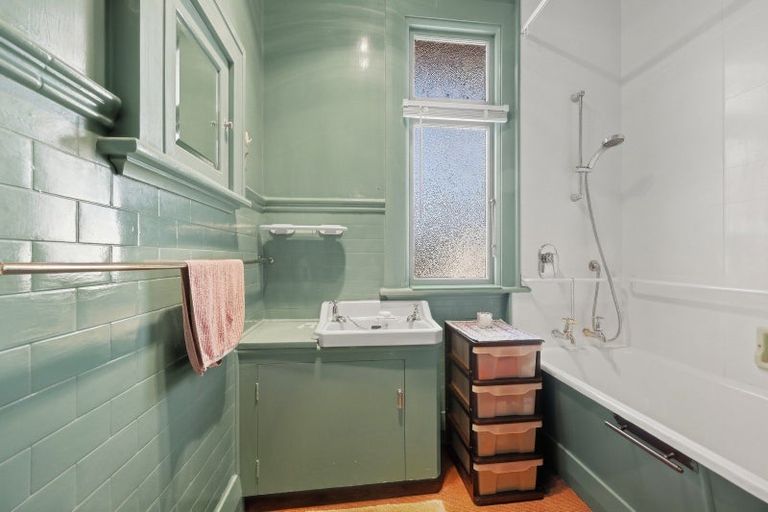 Photo of property in 30 Hugh Street, Sawyers Bay, Port Chalmers, 9023