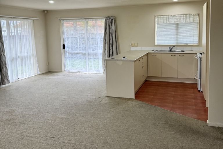 Photo of property in 68 Dominion Road, Papakura, 2110