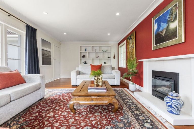 Photo of property in 291 Lake Road, Hauraki, Auckland, 0622