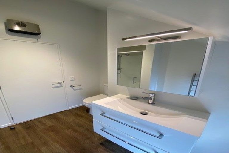 Photo of property in 4/58 Ward Street, Addington, Christchurch, 8024