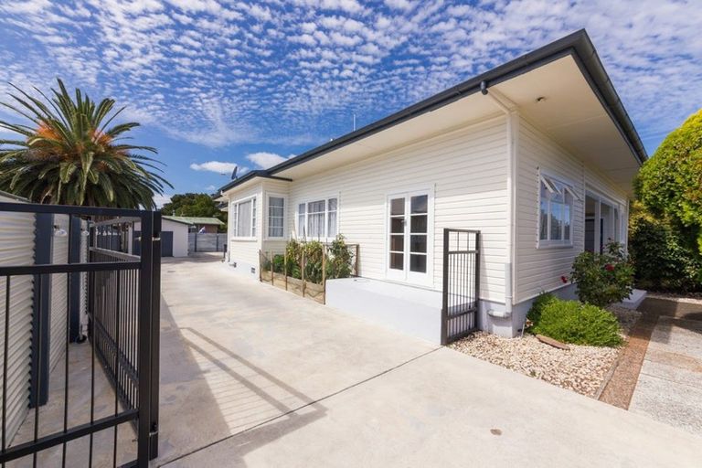 Photo of property in 923 Riverslea Road South, Akina, Hastings, 4122