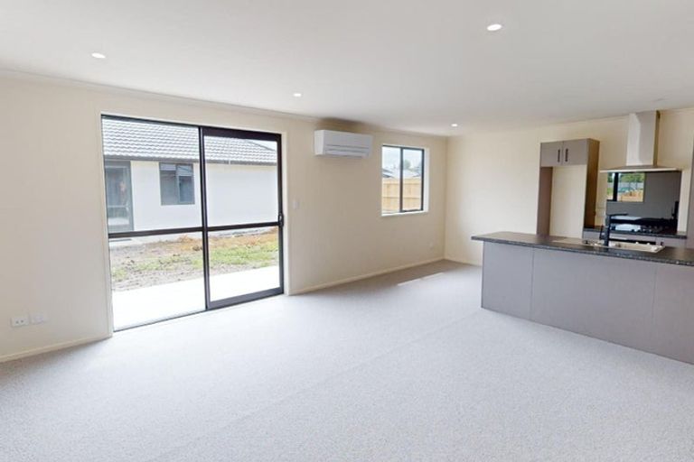 Photo of property in 49 Hereford Street, Marton, 4710