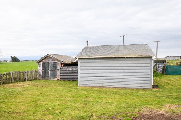 Photo of property in 1308 Rongotea Road, Kairanga, Palmerston North, 4475