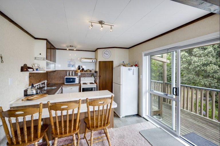 Photo of property in 213 Harper Road, Waimarama, 4294