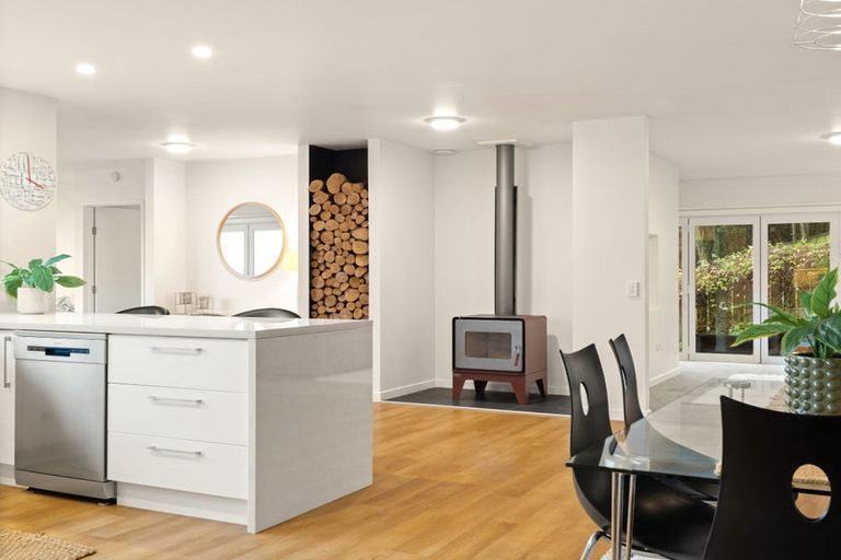 Photo of property in 1a Portland Place, Shiel Hill, Dunedin, 9013