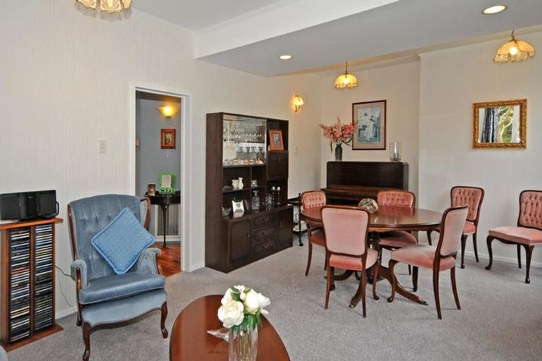 Photo of property in 50 Rawhiti Street, Stokes Valley, Lower Hutt, 5019