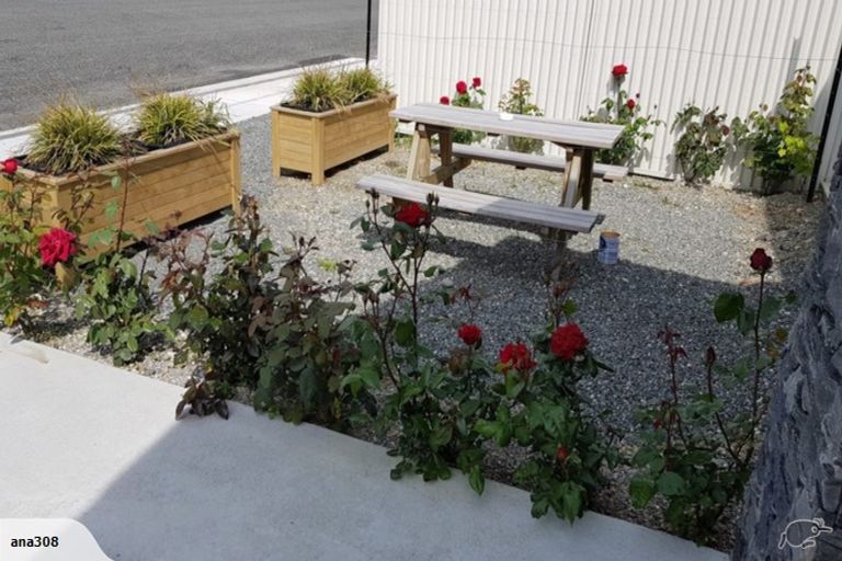 Photo of property in 71 Hokonui Drive, Gore, 9710