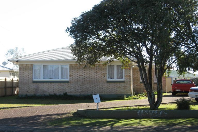 Photo of property in 20 Sheehan Avenue, Papakura, 2110