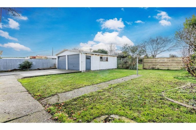 Photo of property in 22 Dunbeath Crescent, Kew, Invercargill, 9812