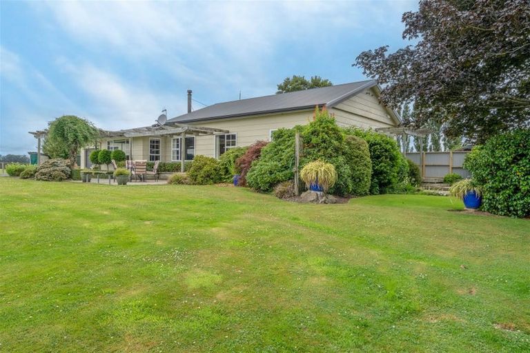 Photo of property in 179 Winton-lorneville Highway, Thomsons Crossing, Winton, 9781